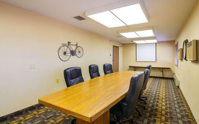 Quality Inn St. Cloud West