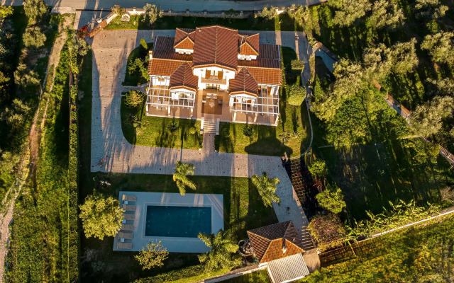 Terra Nostra Mansion & Events Venue