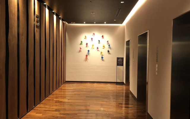 Ours Inn Hankyu