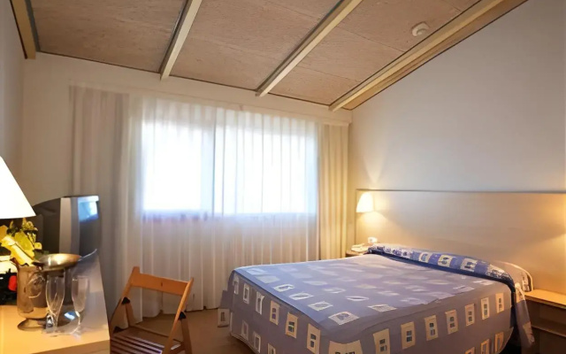 Hotel Basic