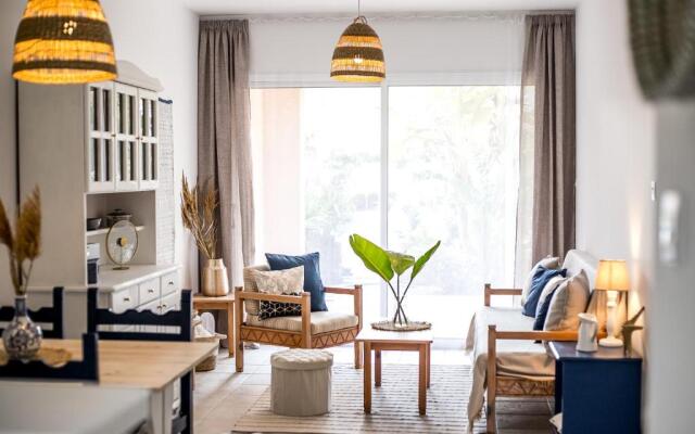 Blue Nest at Mandria Gardens