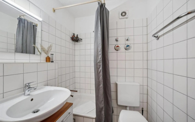 City und Bahnhof Nähe Apartment mit Terrasse, TV und Internet