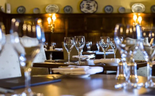 The Rose & Crown