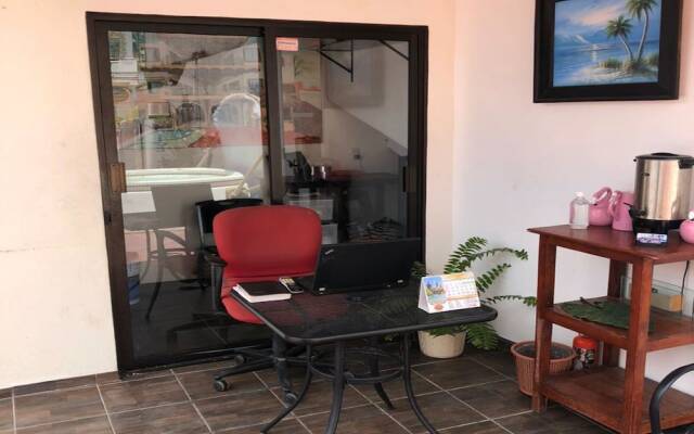 Bungalows Los Flamingos