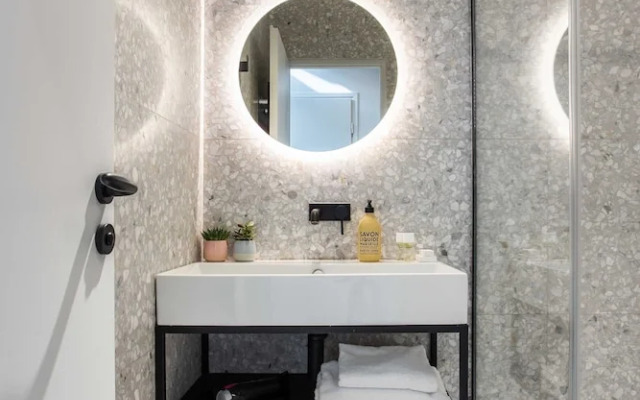 Magnificent 1br/4p Apartment - Montorgueil 9