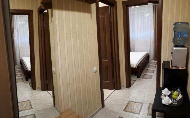 День и ночь на Профсоюзной