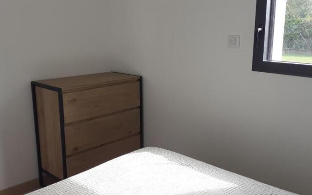 Petite maison neuve, plain-pied, proche des plages