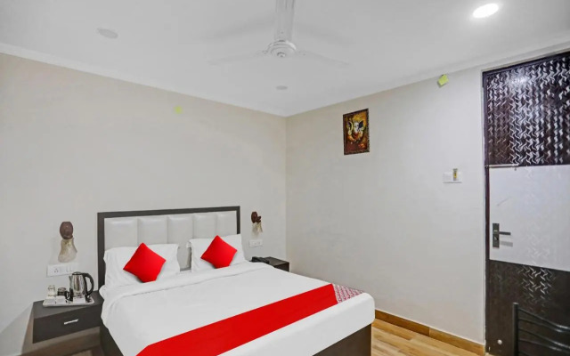 OYO Flagship 806719 Shyam Inn