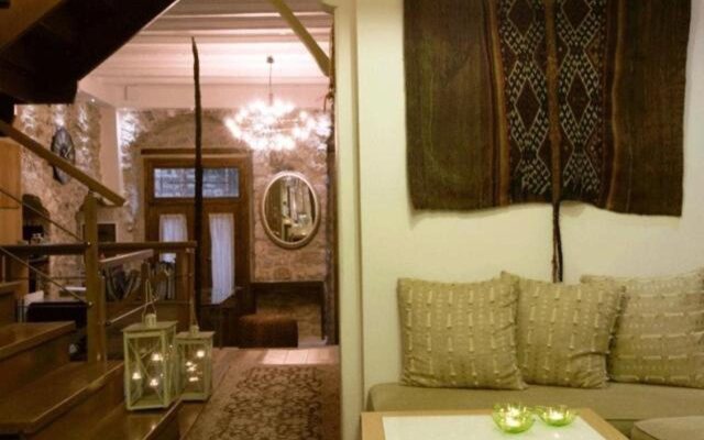 Theonimfi Guesthouse