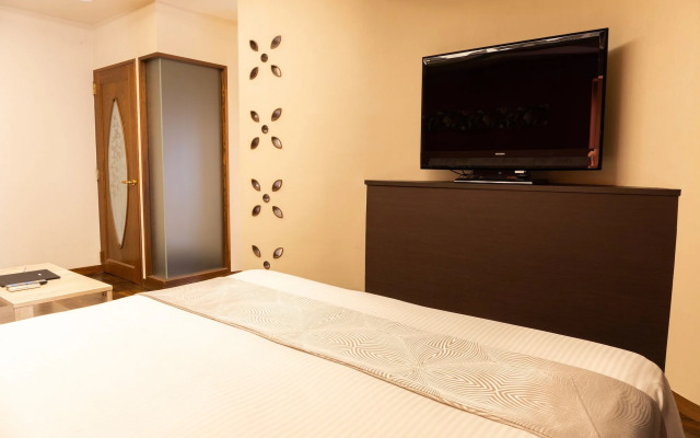 Naminoue Crystal Hotel