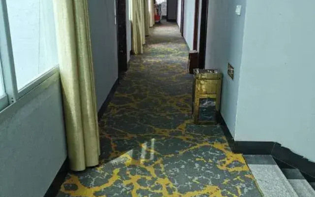 Changting Peace Hotel