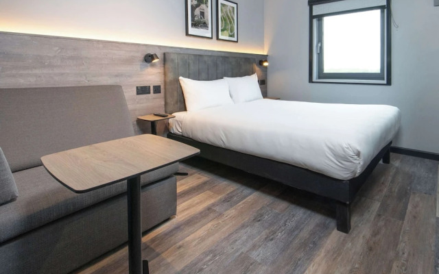 Ibis Styles London Gatwick Airport