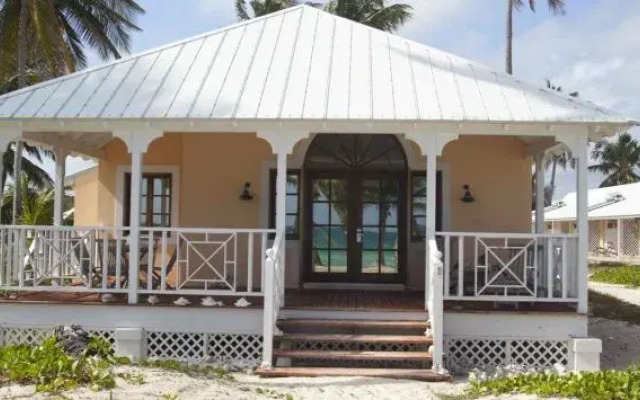 Emerald Palms Hotel