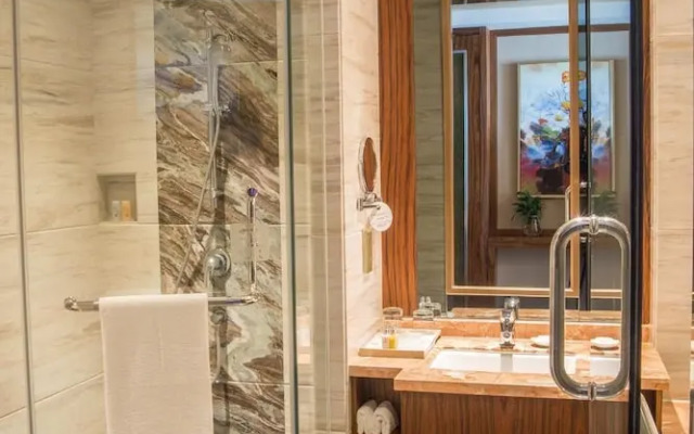 Ramada Plaza Huizhou East