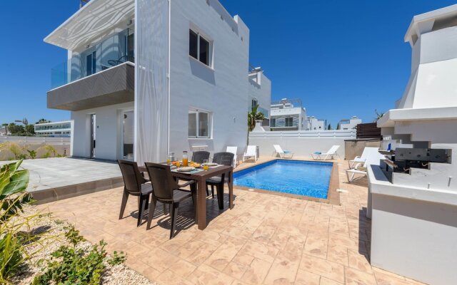 Nissini Villa #22