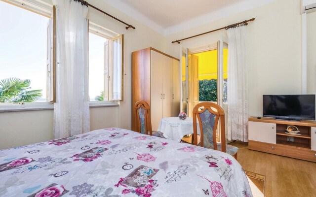 Stunning Home in Lovran With Wifi and 1 Bedrooms