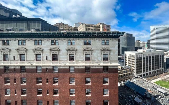 The Luckman Apartments by Barsala