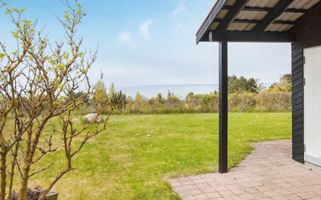 6 Person Holiday Home in Farevejle