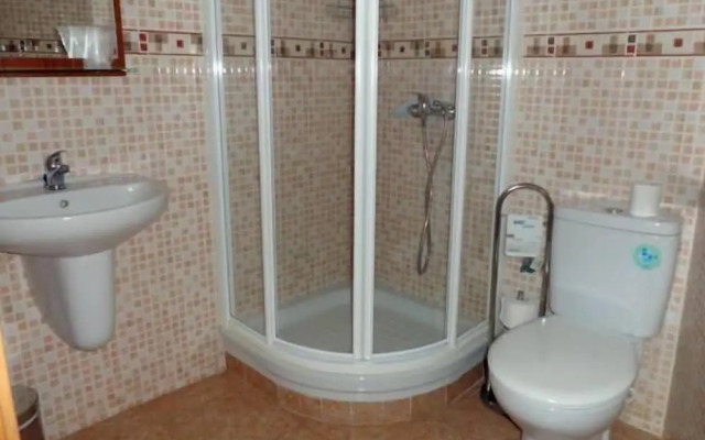 Hostal Abastos