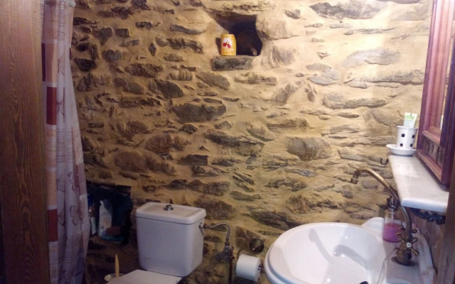 Mani Dere Tower Home
