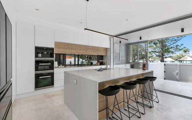 Unit 01 165 Gympie Terrace