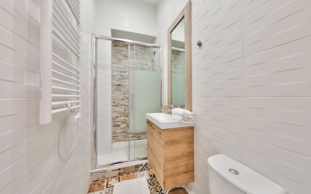 38 Atelier Mona Lisa