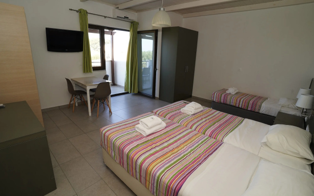 Ledra Maleme Hotel