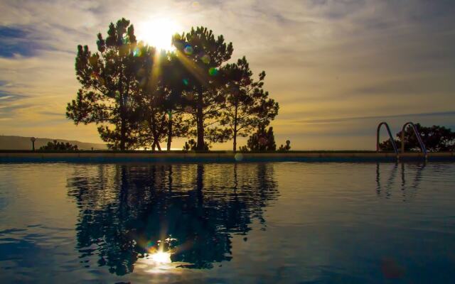 Liiiving in Nazare - Bay View Villas