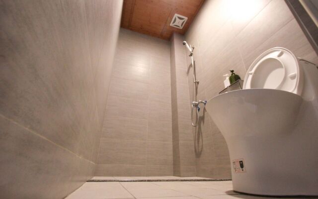 Windhouse B&B - Tainan Room