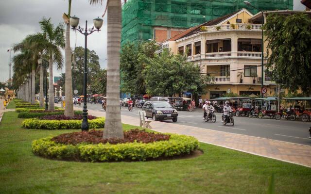 FCC Phnom Penh Boutique Hotel