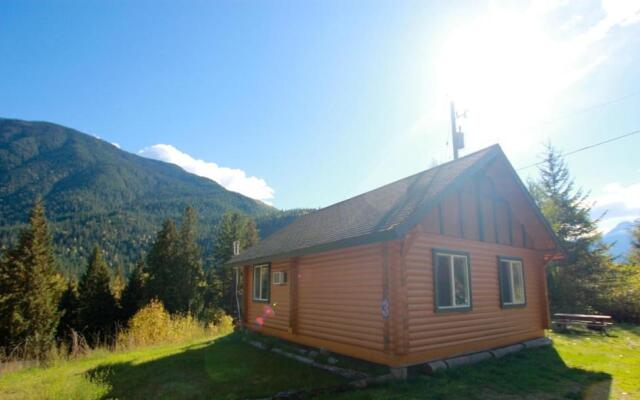 Mt Revelstoke Alpine Chalets