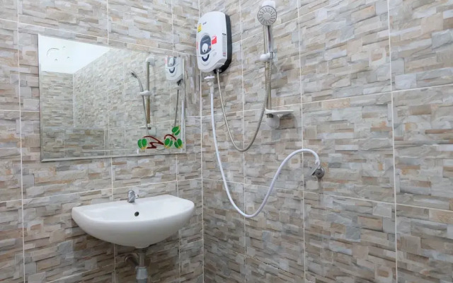 Baan Klang Nam Resort