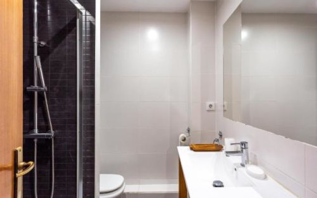 Stay U-nique Apartments Parlament