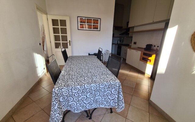 Santa in Caruggio- PortofinoVacanze