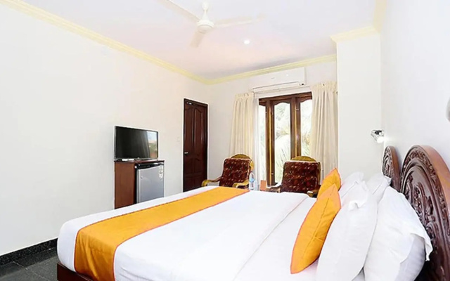 Fabhotel Wateredge Beach Resort