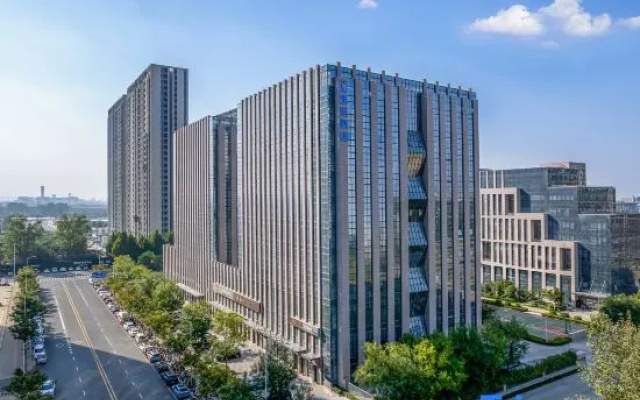 Kaili Hotel – Outside – Zhengzhou