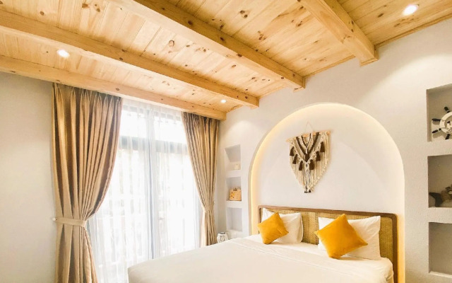 Riverside Mini Hotel Grand World