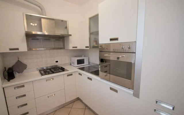 Appartamento ristrutturato con terrazzo