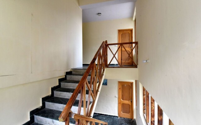 Hotel Neha Palace