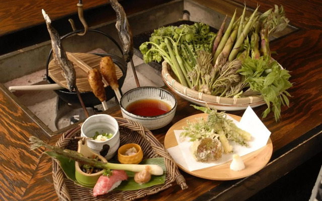 KAKUREAN HIDAJI - Adults Only