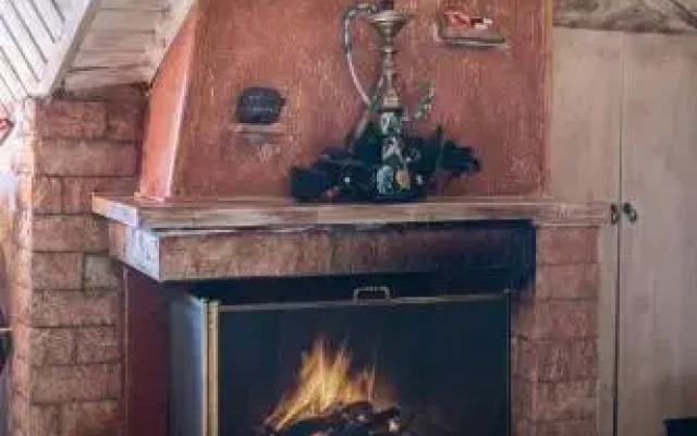 Lykovrisi Guest House I