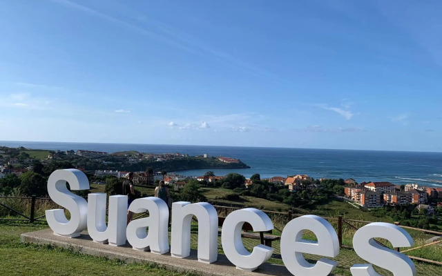 Piso sobre mar junto al Faro de Suances