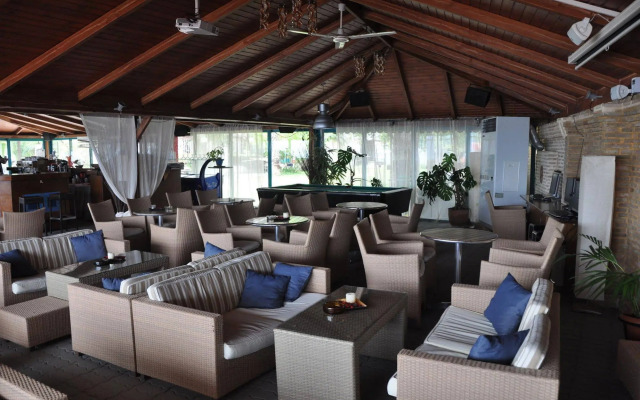 Apollon Hotel