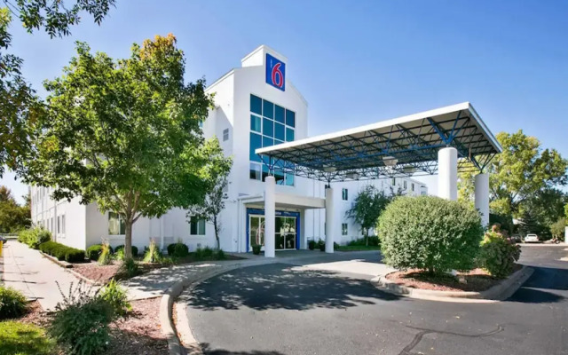 Motel 6 Brooklyn Center, MN - Minneapolis