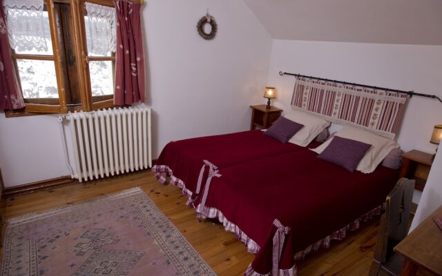 Chalet Hotel De Serre Ratier