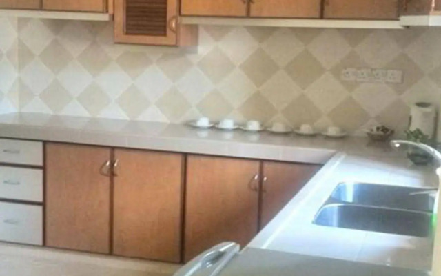 Abang Adik Service Suite Hotel Melaka