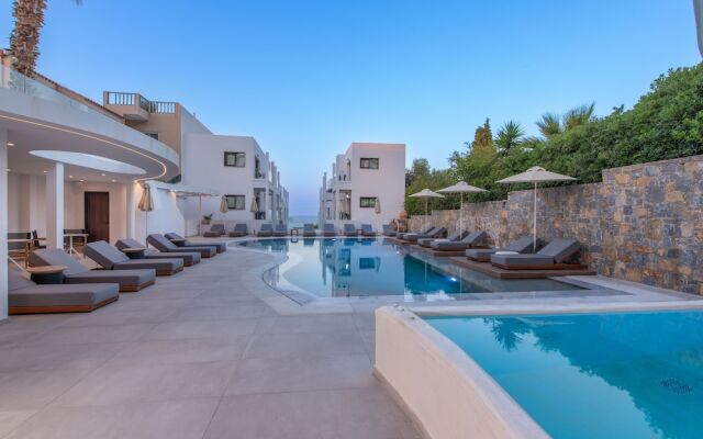 Mika Villas & Suites