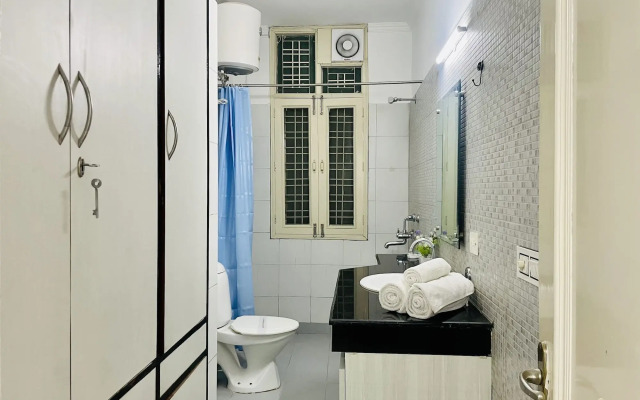 Olive Service Apartment DLF Galleria