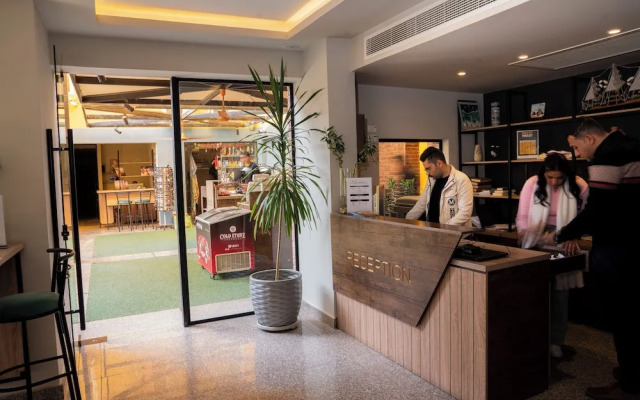 Aldora Residence suites