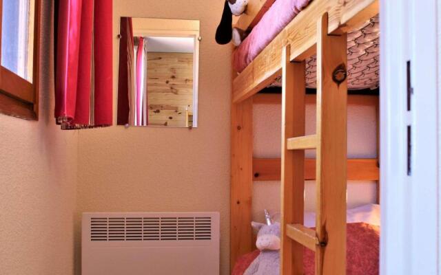 Appartement Risoul, 1 pièce, 4 personnes - FR-1-330-234
